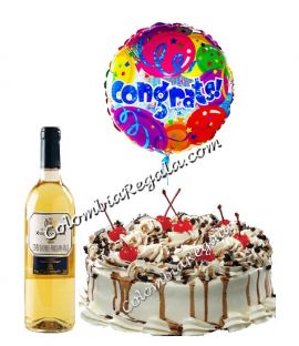 Maravilloso combo con Torta de Tres leches, Botella de vino blanco y globo metalizado a domicilio en Colombia. Regalos a Colombia