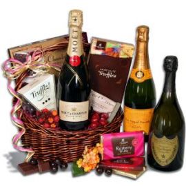 Canasta Deluxe Dolce Vita, Botella de Champaña Moet & Chandon, Champaña Veuve Clicquot, Dom Perignon, Anchetas gourmet a domicilio , Entrega a domicilio, Compra online, Rapido, Facil y Seguro, Entrega en Toda Colombia, Entrega a Domicilio Gratis